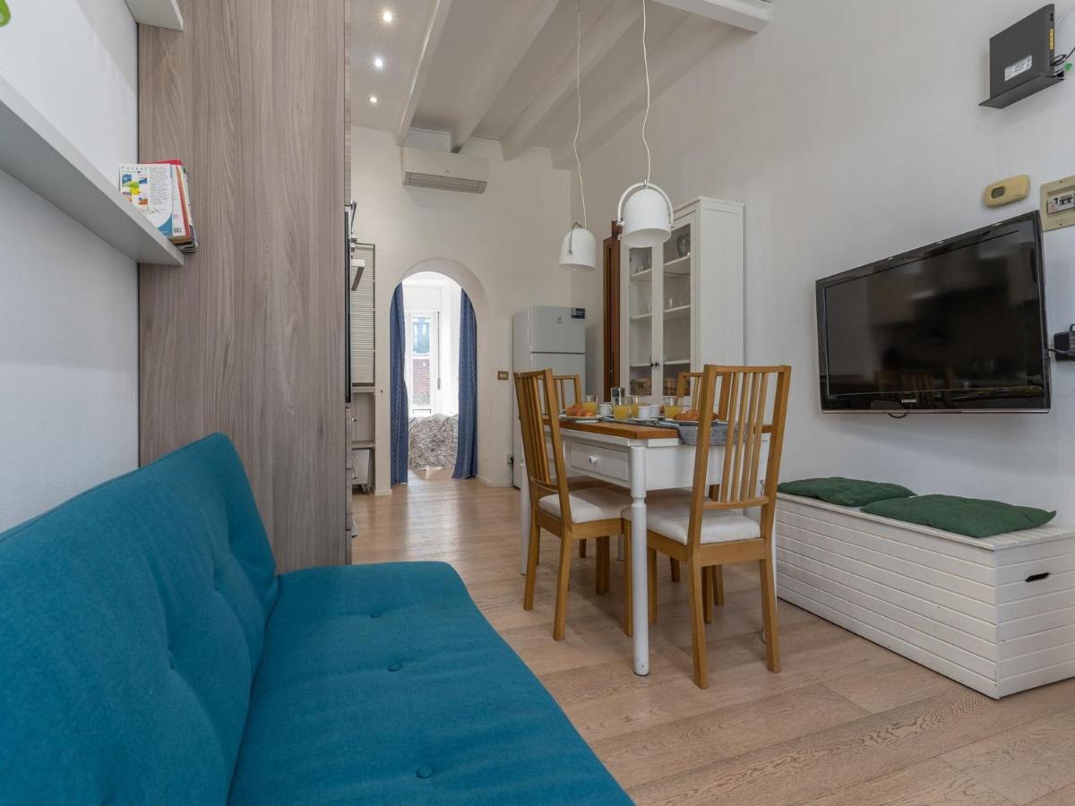 Apartment The Best Rent - One Bedroom Near Bosco Verticale *